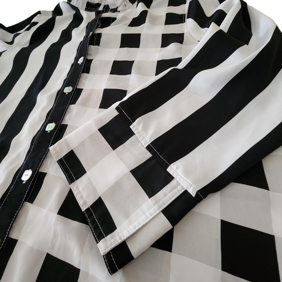 MiRELLE Black & White Contrast Striped & Plaid Ruffle Stand Collar Blouse Size L - Picture 6 of 11